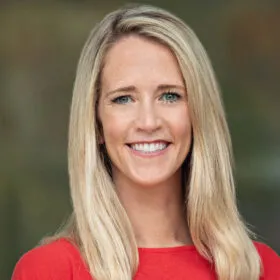 Samantha Hodges headshot