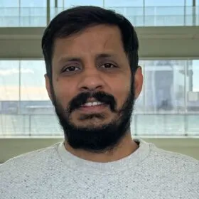 Rishi Mishra Headshot
