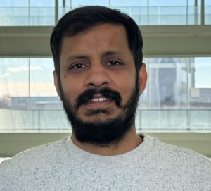 Rishi Mishra Headshot